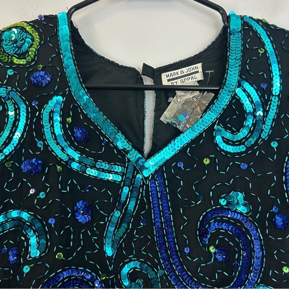 NWT Vintage Mark & John Gopal 100% Silk Sequin Blue/Green Short Sleeve Top Small - Picture 2 of 10